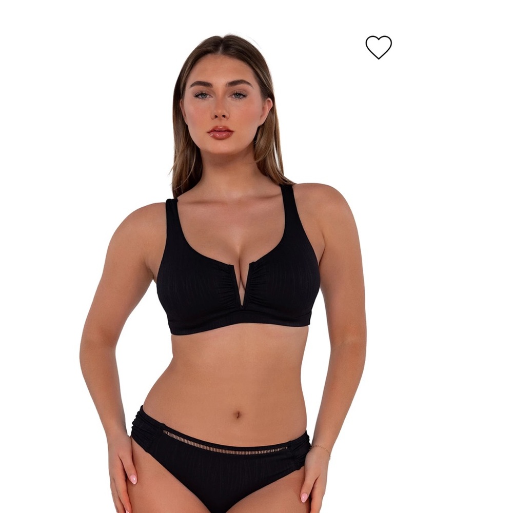 Top Only - Sunsets Vienna V-Wire Bikini Top Black Seagrass 38E 36F 34G NWT